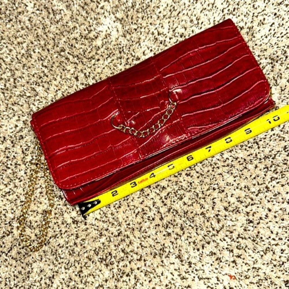 Vintage Faux Croc Clutch
